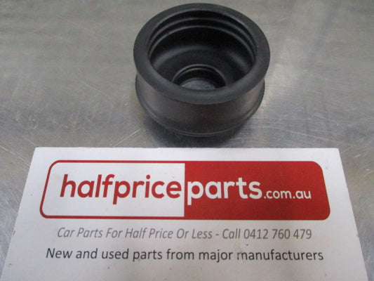 Mazda B2600/B2200 Genuine Upper Control Arm Seal New Part