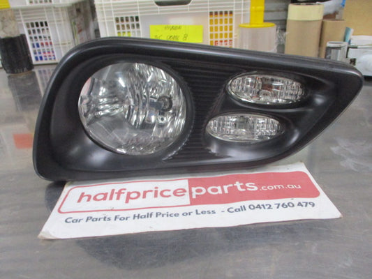 Front Bull Bar Left Hand Fog Light Indicator/Part Light Including Bezel New Part