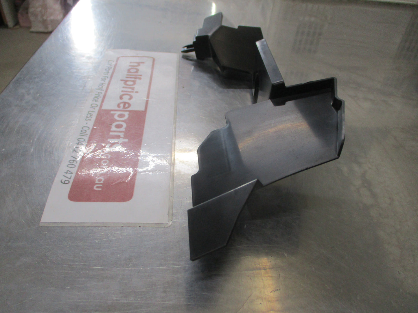 Mazda 6 Genuine Right Hand Front Bumper Mounting Bracket New Part