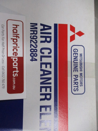 Mitsubishi Magna/Verada/ Genuine Engine Air Filter New Part