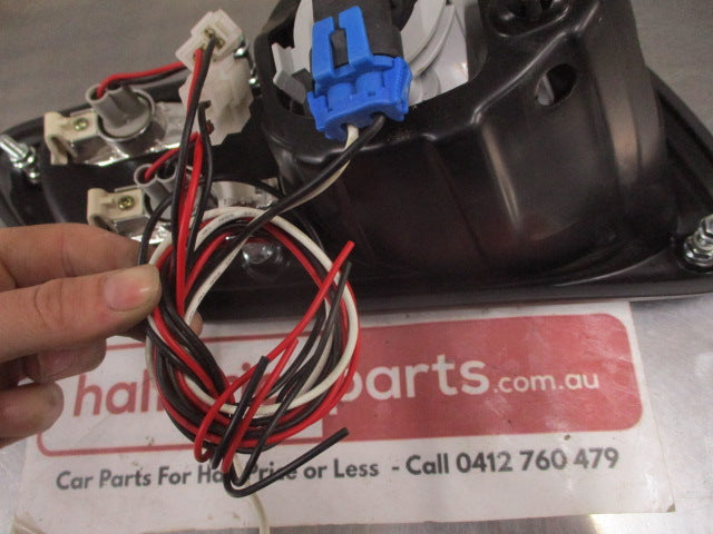 Front Bull Bar Left Hand Fog Light Indicator/Part Light Including Bezel New Part