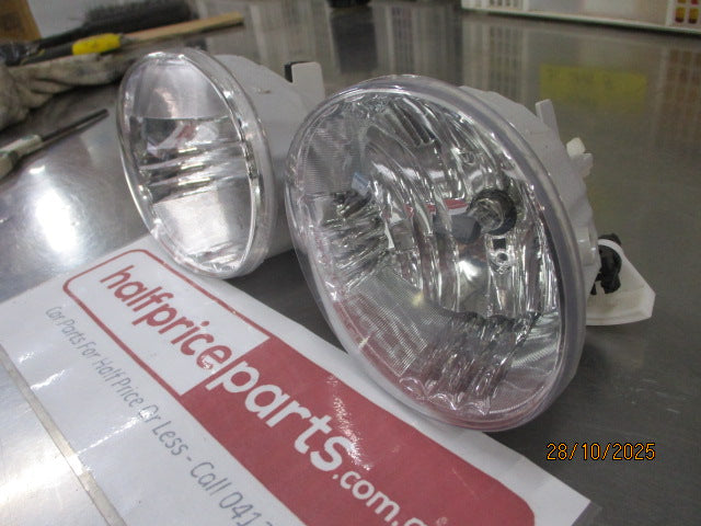 Fog Light Pair Large 12 Volt Left And Right Used Part VGC