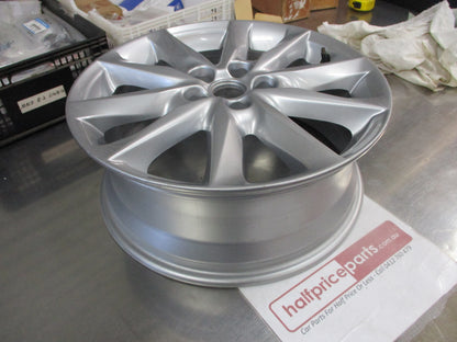 Mazda 3 Genuine 18 X 7J Silver Alloy Wheel Used (1 Wheel Only) Part VGC