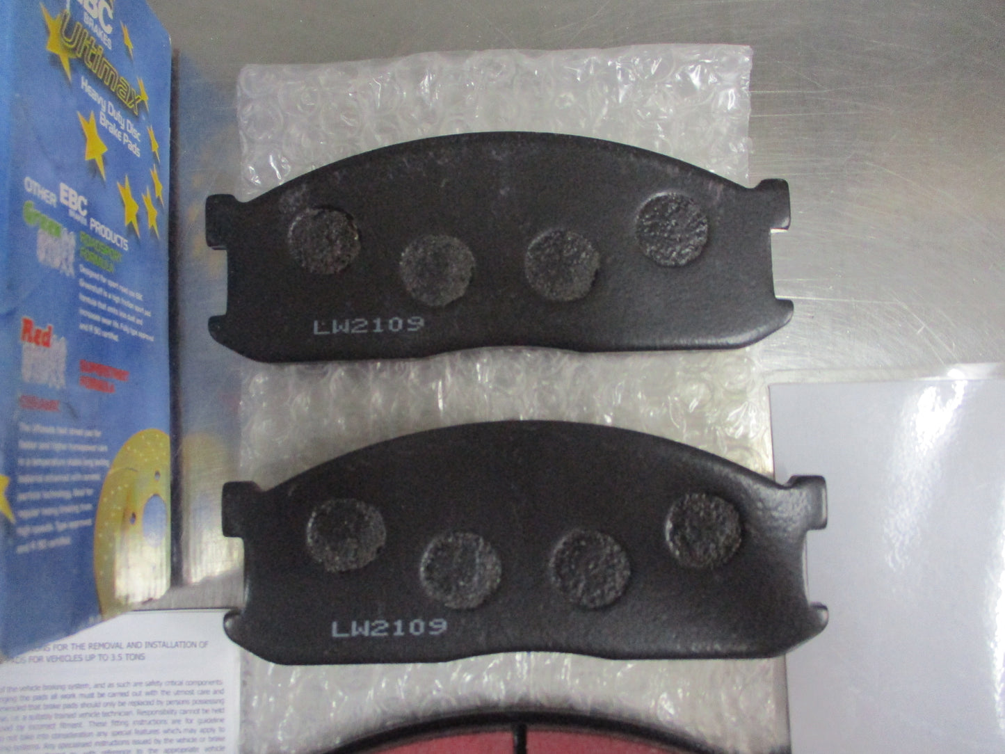 EBC Front Disc Brake Pad Set Suits Mazda E2200 Panel Van New Part
