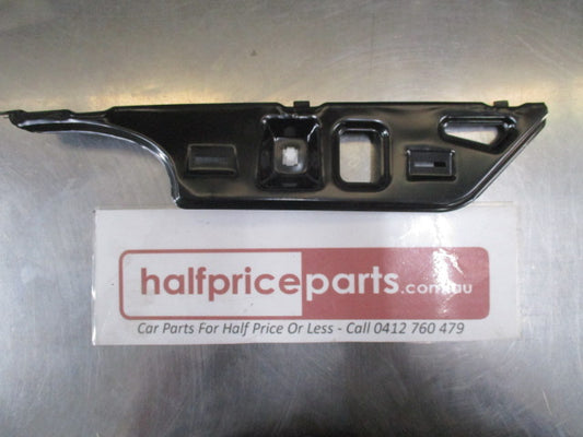 Kia Cerato Genuine Left Hand Rear Bumper Side Bracket New Part