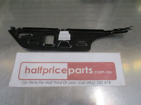 Kia Cerato Genuine Left Hand Rear Bumper Side Bracket New Part