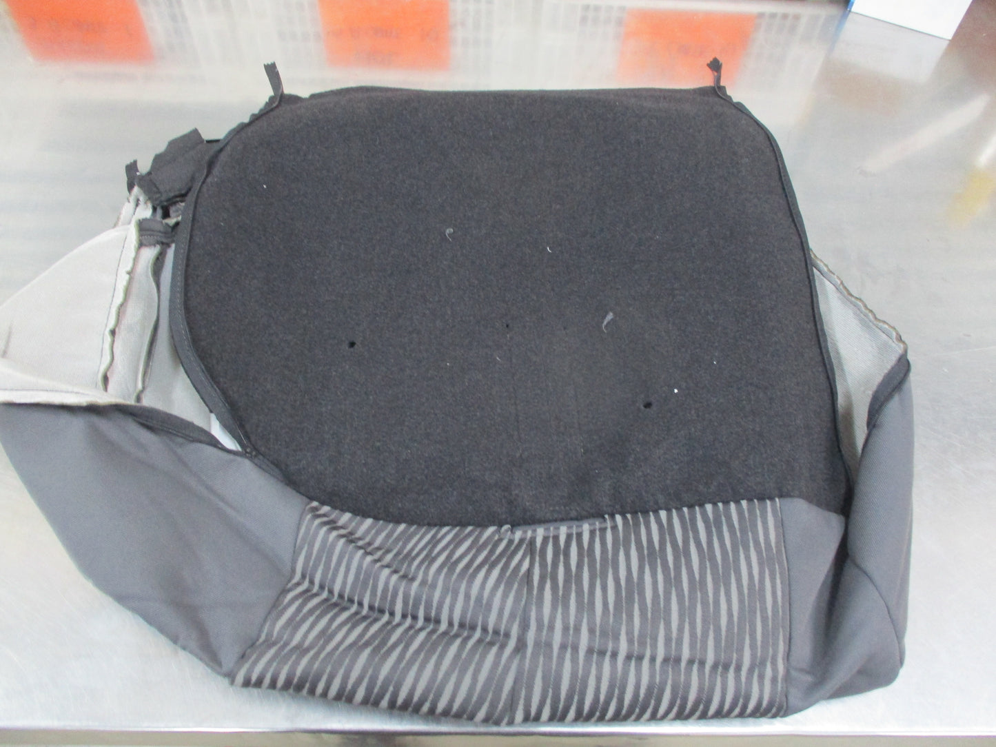 Holden Colorado RG Genuine Left Hand Rear Seat Cushion Trim Cover New Part