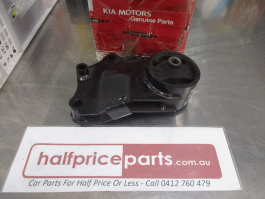 Kia Mentor Genuine Rear Engine Mount New Part