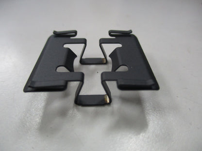 Nissan Genuine Fuel Tank Retaining Clip New Part