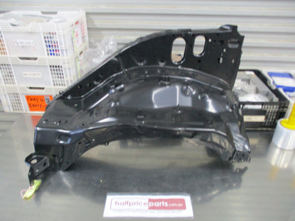 Mitsubishi Triton Genuine Front Right Fender Shield New Part