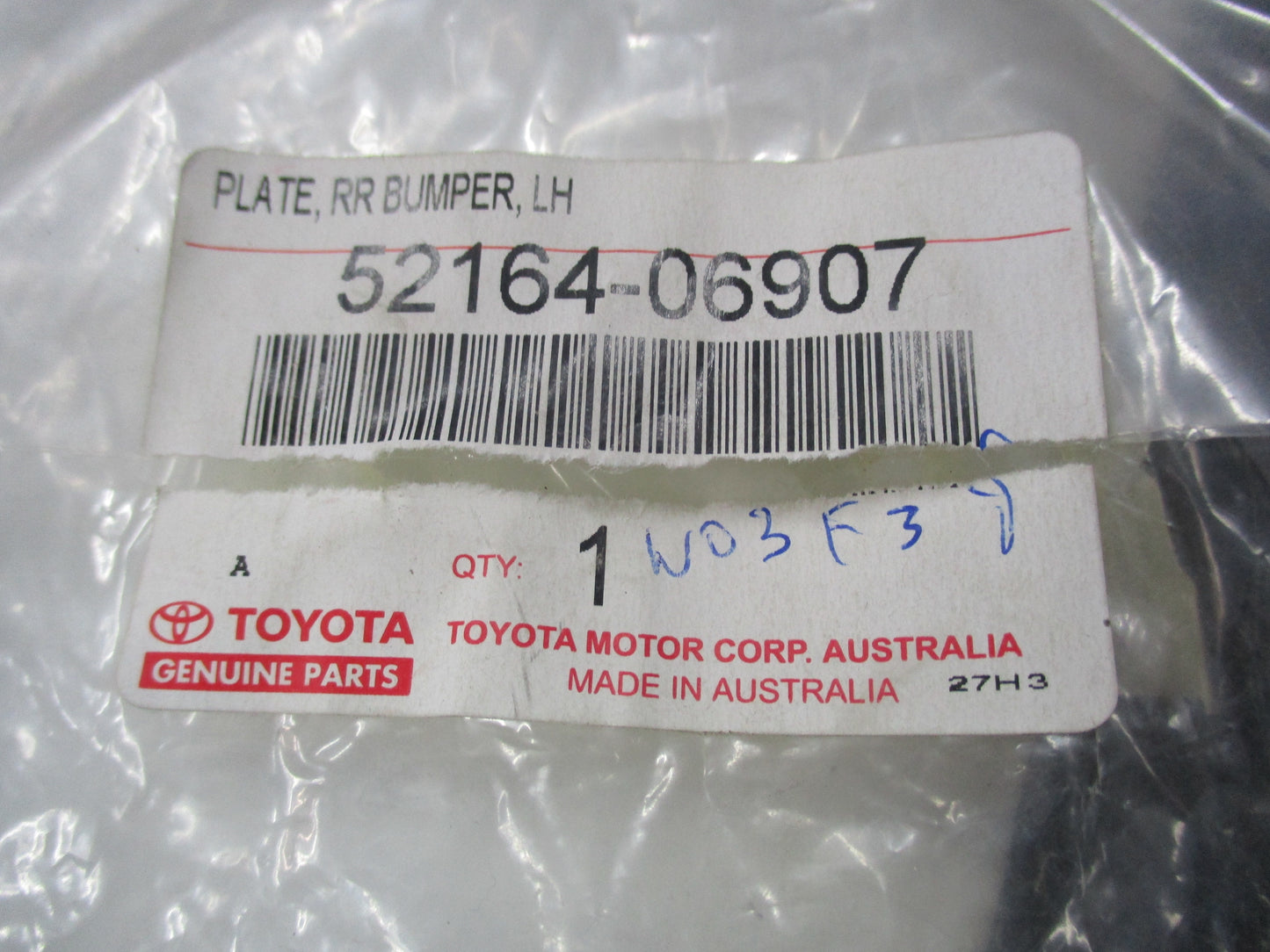 Toyota Genuine Rear Bumper Plate Cover New