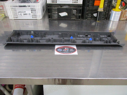 Kia Carnival Genuine Right Hand Rear Door Trim Scuff Plate (Grey) New Part