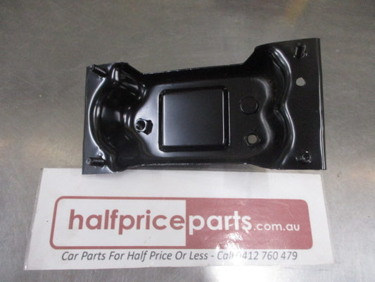 Kia Cerato Genuine Left Hand Rear Bumper Stay New Part.