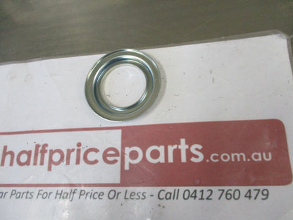 Toyota Genuine Front Diff Side Gear Shaft Dust Cover New Part
