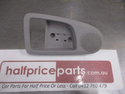 Kia Cerato Genuine Right Hand Front Door Handle Trim Housing (Pure Gray) New Part