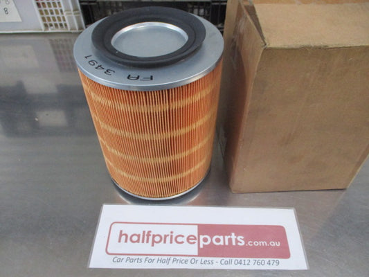 Sakura Engine Air Filter Suits Mitsubishi/Fuso/Canter New Part