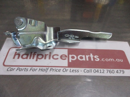 Kia Carnival Genuine Right Hand Front Bonnet Hinge New Part