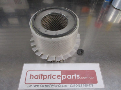 Ryco Engine Air Filter Suits Mitsubishi Pajero/Triton/Express New Part