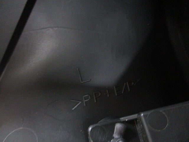 Mitsubishi XC Outlander Genuine Left Hand Rear Mud Flap ONLY New Part