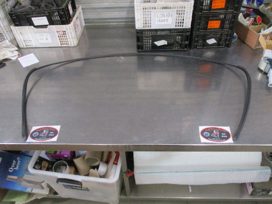 Hyundai Accent Genuine Lower Tail Gate Glass Moulding Side New Part