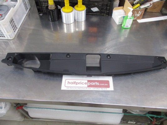 Kia Sportage Genuine Upper Radiator Grille Trim Cover New Part.