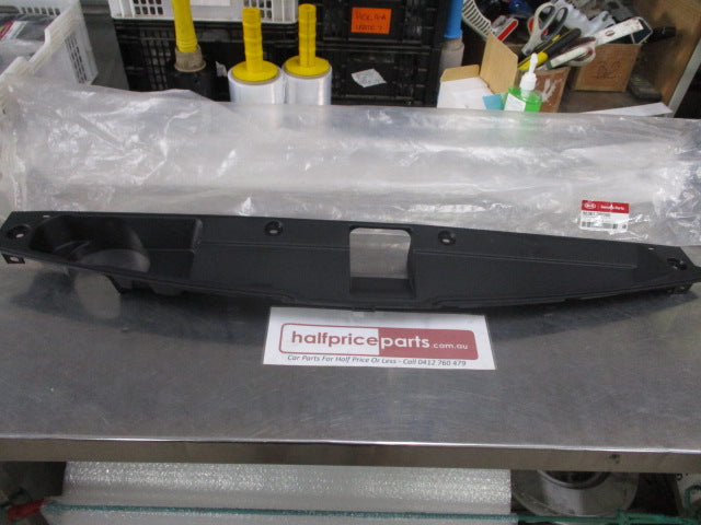 Kia Sportage Genuine Upper Radiator Grille Trim Cover New Part.