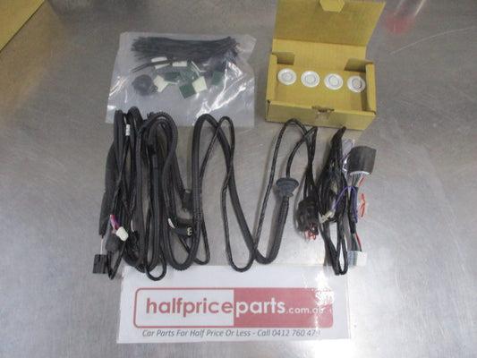 Mitsubishi Outlander Genuine Rear Park Assist 4 Head (Diamond White) New Part