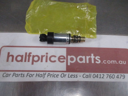 Kia Carnival/Seltos/Sportage/ Hyundai/Kona/Tucson/Veloster Genuine Water Pump Control Valve New Part