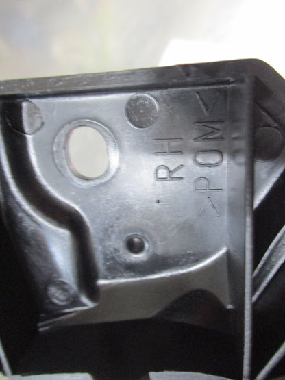 Suzuki Carry/Super Carry Genuine Right Hand Front Side Bumper Bracket New Part