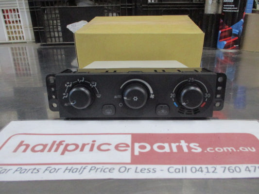 Mitsubishi Pajero Genuine Climate Control A/C Heater Hvac Unit New Part