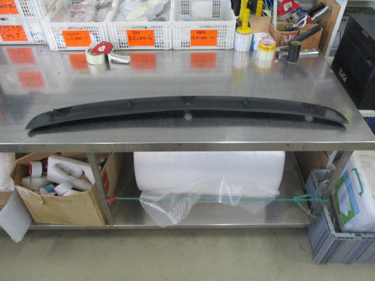 Suzuki Carry/Every Genuine Windscreen Cowl Top Garnish New Part