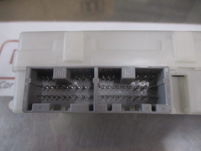 Mitsubishi Triton Genuine Electronic Time And Alarm Control Unit New Part
