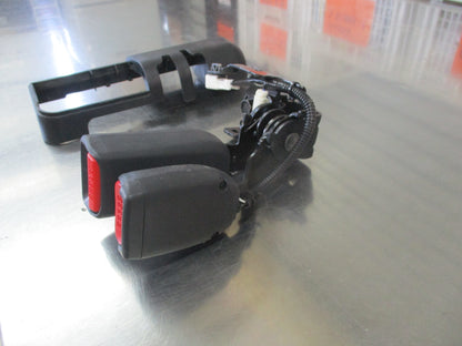 Honda CR-V Genuine Rear Right Seatbelt Inner Double Buckle Assy New Part