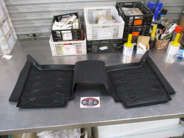 Ford PX Ranger Genuine All Weather Deep Dish Rear Rubber Mat Set New Part