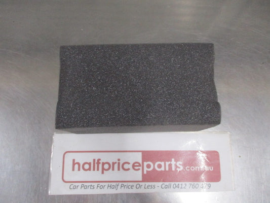 Mitsubishi Eclipse Cross/Outlander Genuine Body Loose Panel Cushion New Part