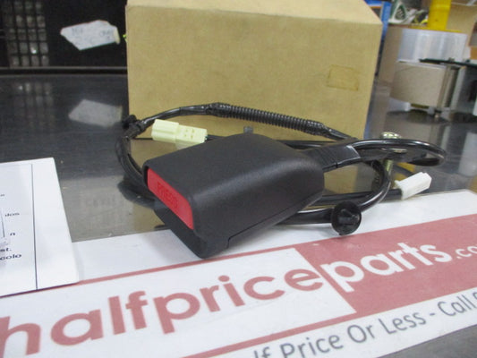 Mitsubishi Pajero Sport Genuine Left Hand Front Seat Belt Buckle Assembly New Part