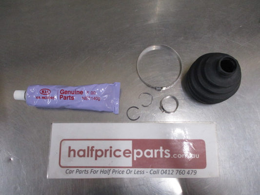 Kia Rio/Stonic Genuine Front Axel Wheel Side Boot Kit New Part