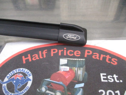 Ford Focus Genuine Front Passengers Wiper Blade New Part