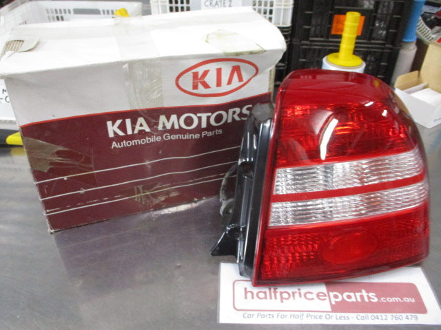 KIA Mentor Sedan Genuine Right Hand Rear Tail Light (Drivers) New Part