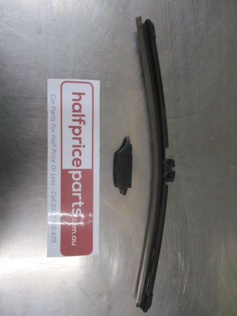 ACdelco 400mm/16 Inch Wiper Blade Replacement Suits Vehicle Listed Below New Part