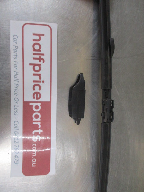 ACdelco 400mm/16 Inch Wiper Blade Replacement Suits Vehicle Listed Below New Part