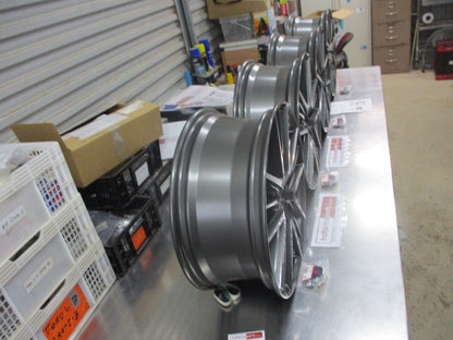 Subaru STI Genuine Set 4 Alloy Wheels 18x7.5 With Caps-Valves (Gray) New Part.