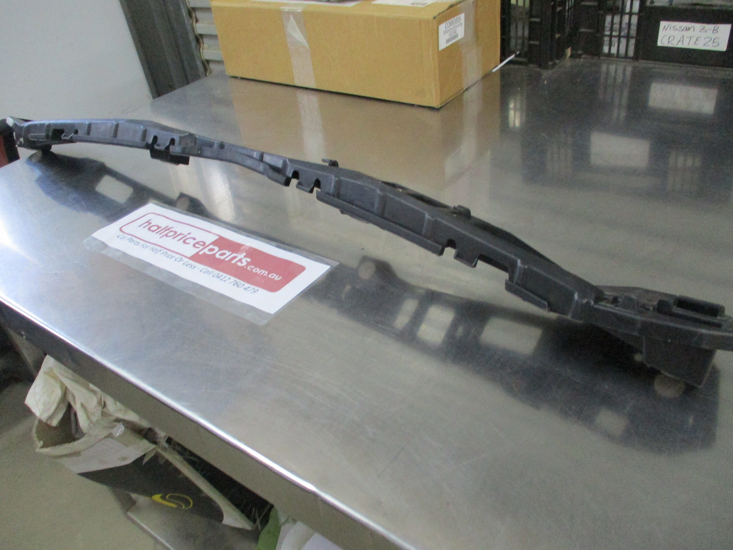 Holden Astra J 3 Door Genuine Centre Rear Bumper Guide New Part