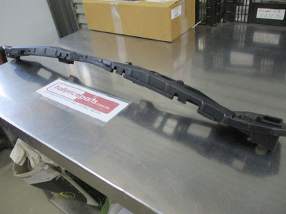 Holden Astra J 3 Door Genuine Centre Rear Bumper Guide New Part