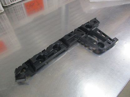 Holden ZB Commodore Tourer Genuine Rear Right Side Bracket Guide New