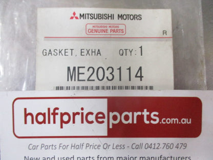 Mitsubishi Pajero Genuine Exhaust Manifold Gaskets Set of 4 New Part