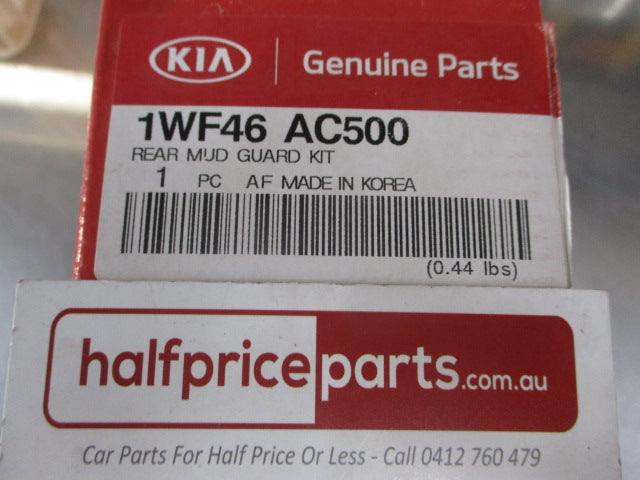 Kia Rio Sedan Genuine Rear Mud Guard Set With Fitting Screws New Part
