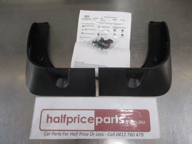 Kia Forte Genuine Rear Mud Flap Set With Fitting Screws New Part
