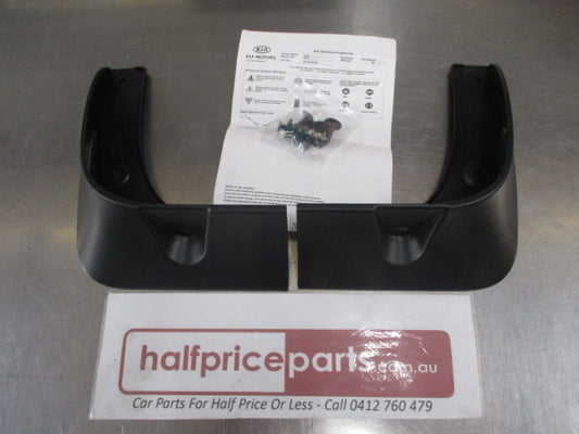 Kia Forte Genuine Rear Mud Flap Set With Fitting Screws New Part