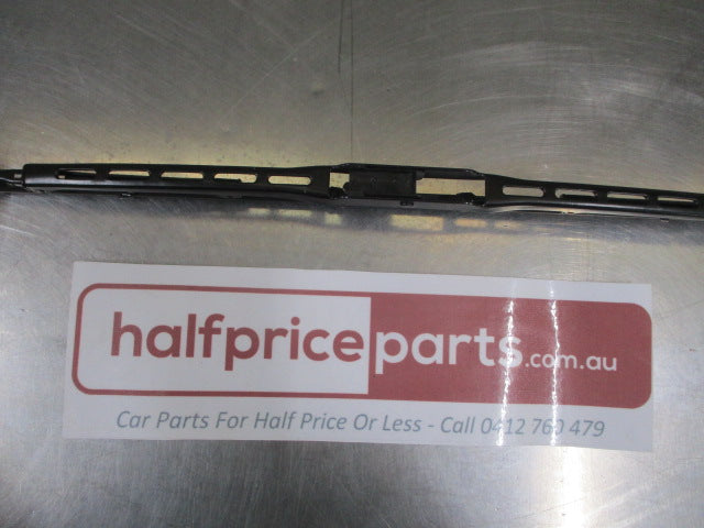Mitsubishi Genuine 550mm Wiper Blade Assy - New Part